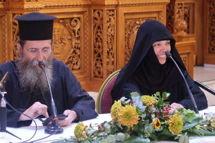 ''ΔΗΜΗΤΡΙΑ 2022'' 11η μέρα - Ομιλία Και Ενοριακό Αρχονταρίκι με την Γερόντισσα Μόνικα, Ηγουμένη της Ιεράς Μονής Αγίου Νεκταρίου Τρικόρφου Φωκίδος